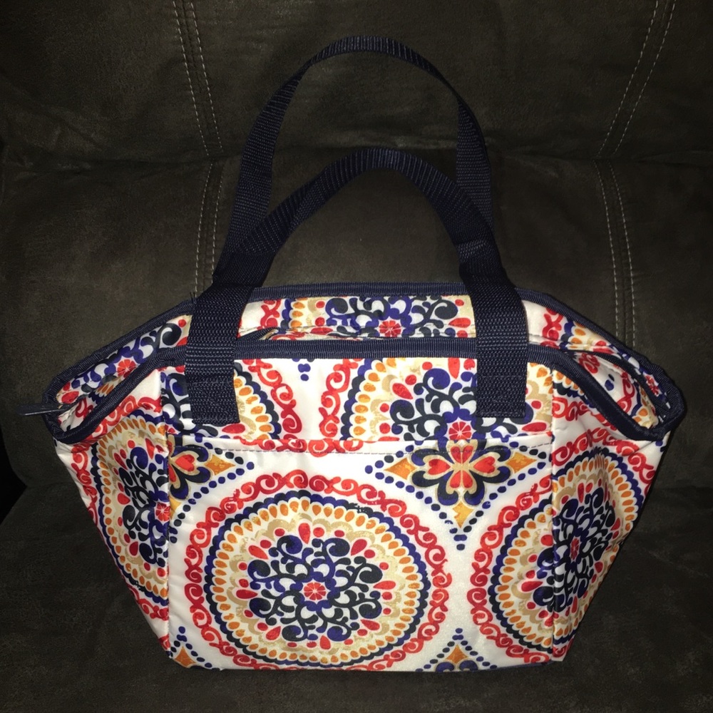 Lunch break thermal (sunset Medellion print)